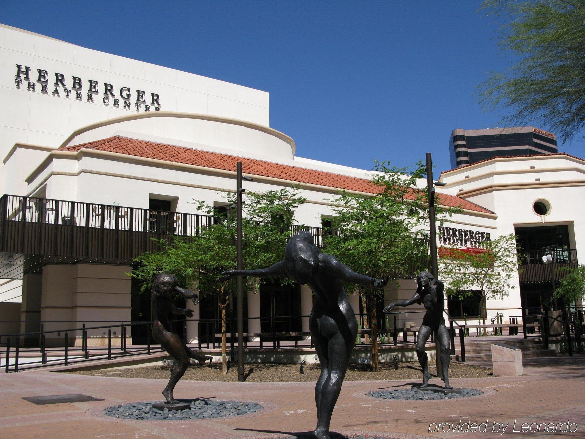 Hampton Inn Phoenix - Biltmore Exterior foto